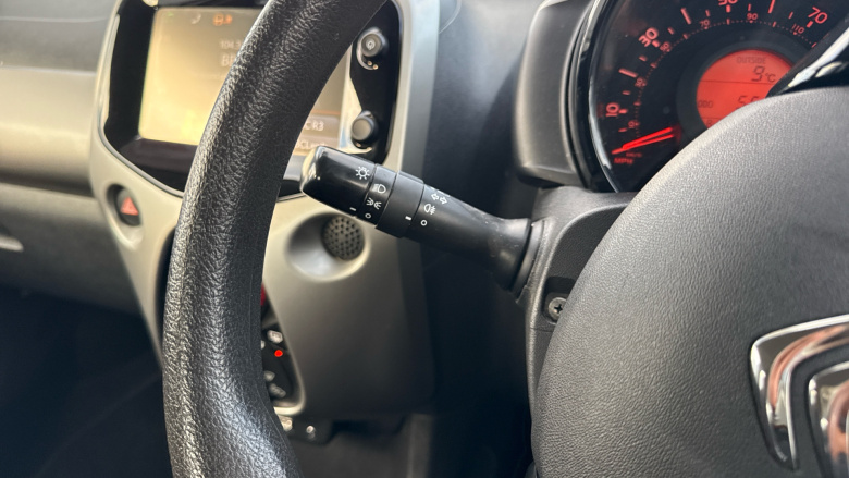 Citroen C1 1.0 VTi Feel 5dr Petrol Hatchback